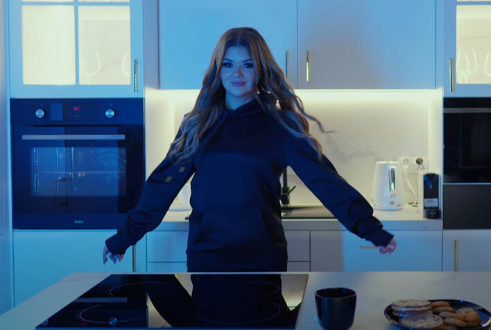 Emocjonalna nowość Mirelli Puchowskiej: Premiera Utworu „Dzwonisz do mnie„