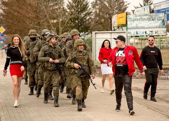 Energy Girls w premierowej produkcji - przesłuchajcie i oceńcie nowość