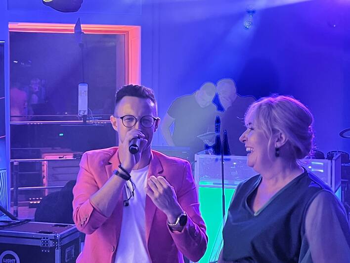 Epicka 50-tka żony wokalisty zespołu Magnum! Niezapomniana impreza z udziałem zespołu Playboys i nie tylko!