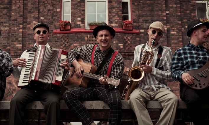 Eratox „Powróć” – zaskakująca premiera w klimacie lat 50 na scenie disco polo