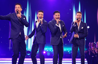 Polacy w szoku! Esteriore Brothers w wielkim HICIE Andre „Ale Ale Aleksandra” podbili Warszawę! VIDEO