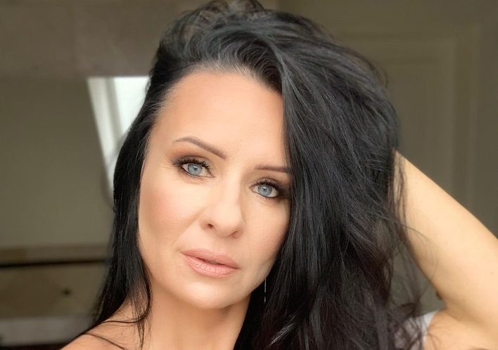 Uwielbiana wokalistka disco polo instruktorką yogi?! Gwiazda zachwyca w INTERNECIE gibkim ciałem!
