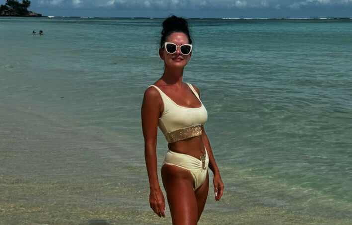 Etna zachwyca w skąpym bikini! Fani oszaleli na punkcie zdjęć gwiazdy
