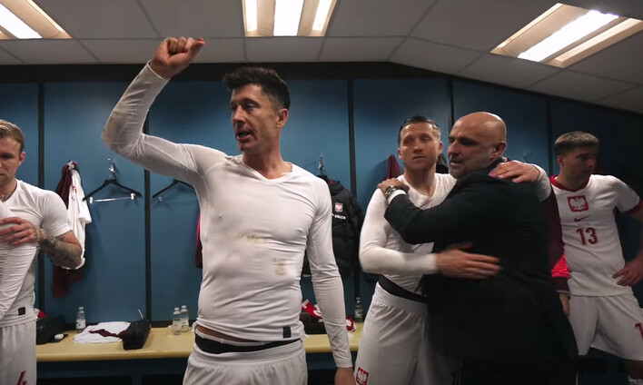 Euro 2024! Piłkarze w tym Lewandowski bawią się po awansie do hitów disco polo Akcent, Boys, Weekend. Zobaczcie nagranie!