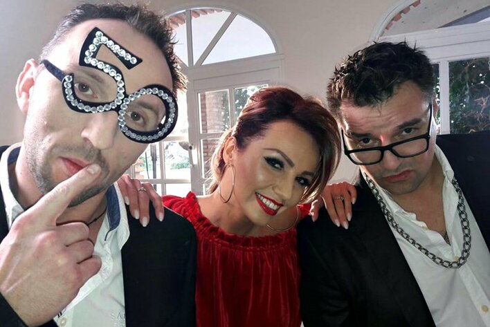 Exaited zrealizowała dwie mega premiery - klipy Was oczarują? Zobaczcie materiał! 