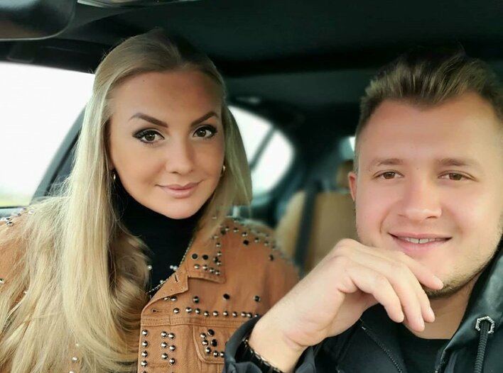 Dawid Narożny hitem internetu?! Wokalista disco polo zamknął usta hejterom!