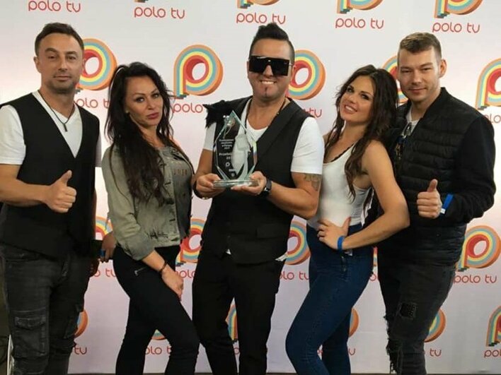 Fani disco polo w szoku! Uwielbiany wokalista odszedł z zespołu! 