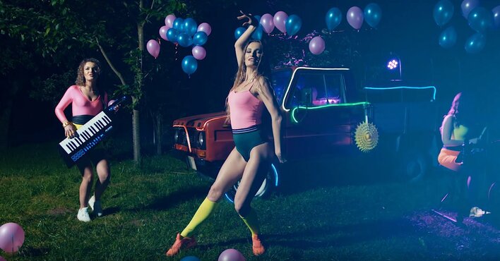 Fani muzyki disco polo totalnie zwariowali na ich punkcie! Zobaczcie gorącą nowość od przepięknych kobiet!