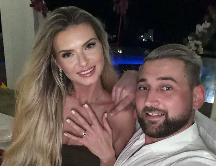 Fanki Power Boya w rozpaczy! Artur Suchcicki zaręczył się z przepiękną Anitą | FOTO