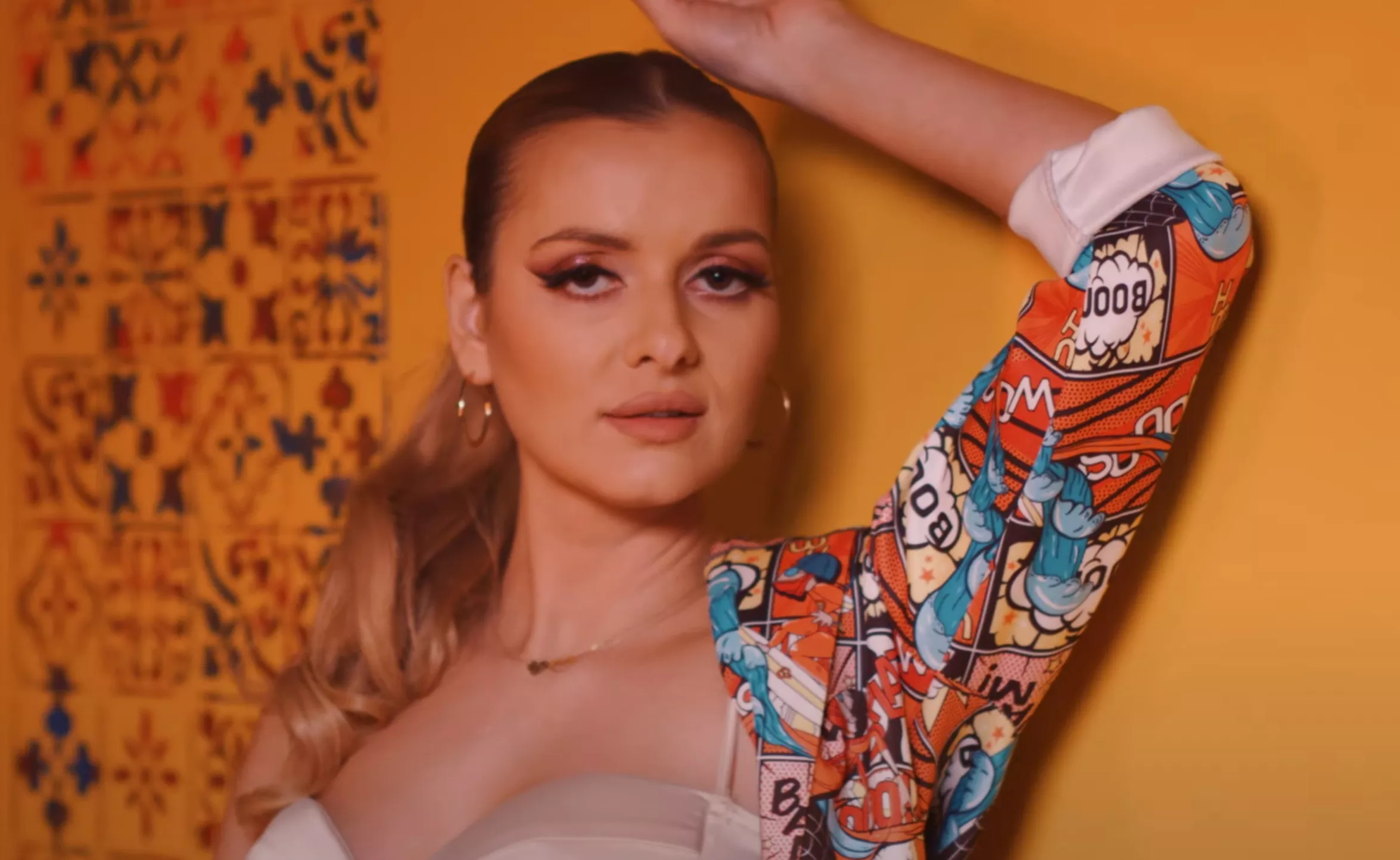 „Feromony„ - Gorąca nowość od Lili w rytmie latino! Zobacz jako pierwszy!