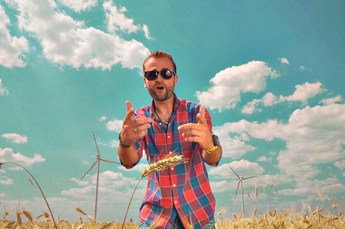 Formacja Pertti nagrała teledysk do nowej piosenki pt. "Kocham Cię najmocniej" | VIDEO