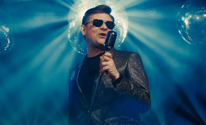 Nowy HIT?! Genialna premiera od Zenon Martyniuka! Będziecie w szoku jak tego posłuchacie! Fani „to przeżycie słuchać piosenek w Twoim wykonaniu„