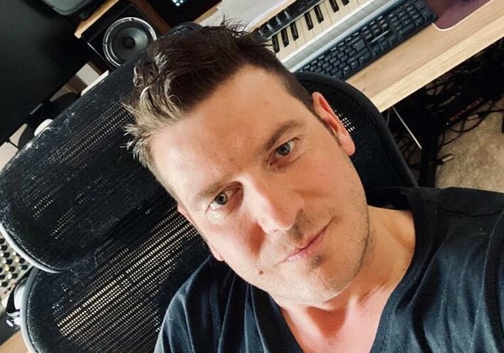 Genialny #hot16challenge2 w wykonaniu gwiazdy disco polo! Prawdziwe raperskie dzieło!  