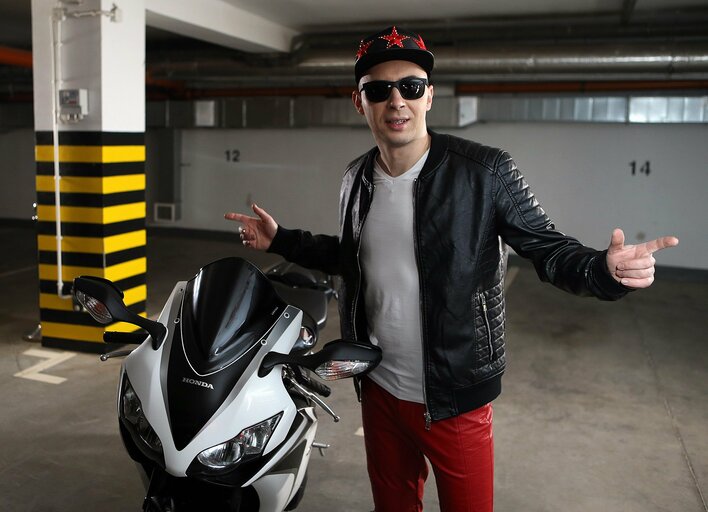 Gesek bardzo tajemniczy! Zdradza pikantne szczegóły!