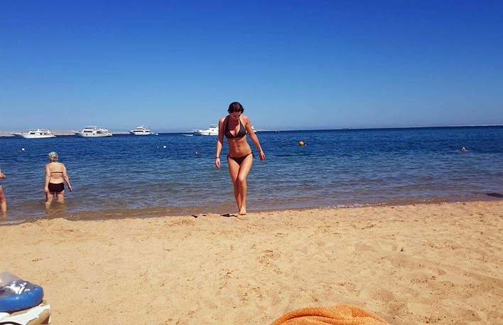 Przepiękna Justyna z Top Girls na gorących zdjęciach! Uwagę przyciąga jej cudowny brzuch! 