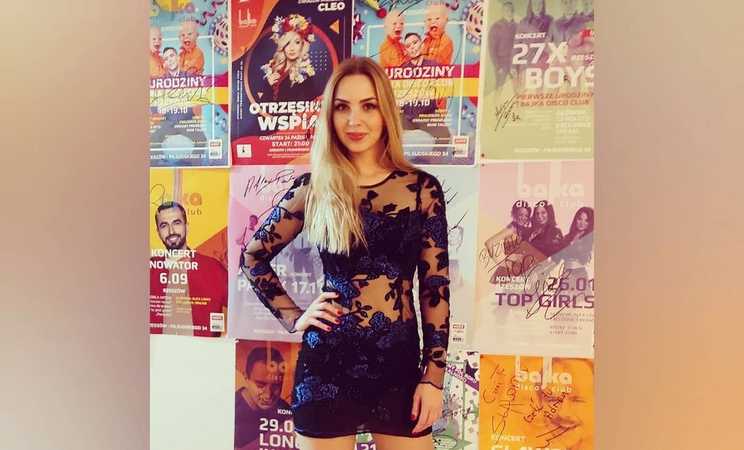 Gorąca Natalia Siemieniecka z zespołu Top Girls rozpala zmysły fanów! Artystka disco polo pokazała ponętne zdjęcia!