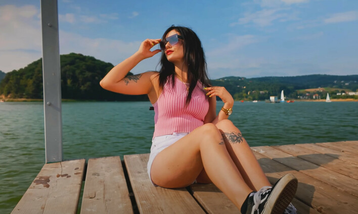 Gorąca nowość: Rompey - „Lato mija, Ty niczyja„ podbija serca fanów!

