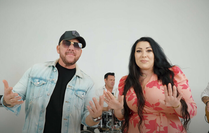 Gorąca premiera: Drossel & Kaszubska Influencerka – Kocham być z Tobą

