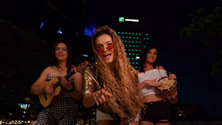 Gorąca Premiera: Energy Girls z nowym hitem „Naucz mnie kochać„!

