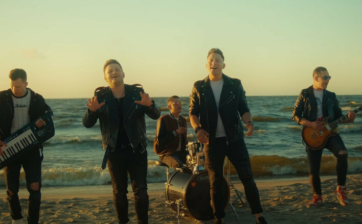 Gorąca premiera! Eratox i Arek Kopaczewski z nowością pt. „Deja vu„