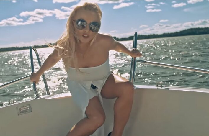 Gorąca premiera "Kobieta Mafii" od Buenos | HOT | Sexy