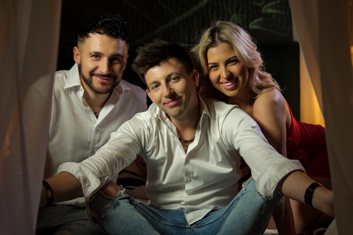 Gorąca premiera: Menelaos z nowością „Magda”!
