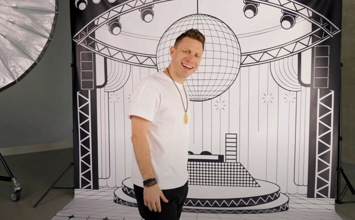 Gorąca premiera od Masters - „Książę Dubaju”! W klipie zobaczymy Jakuba Świderskiego oraz Monikę Chmielecką

