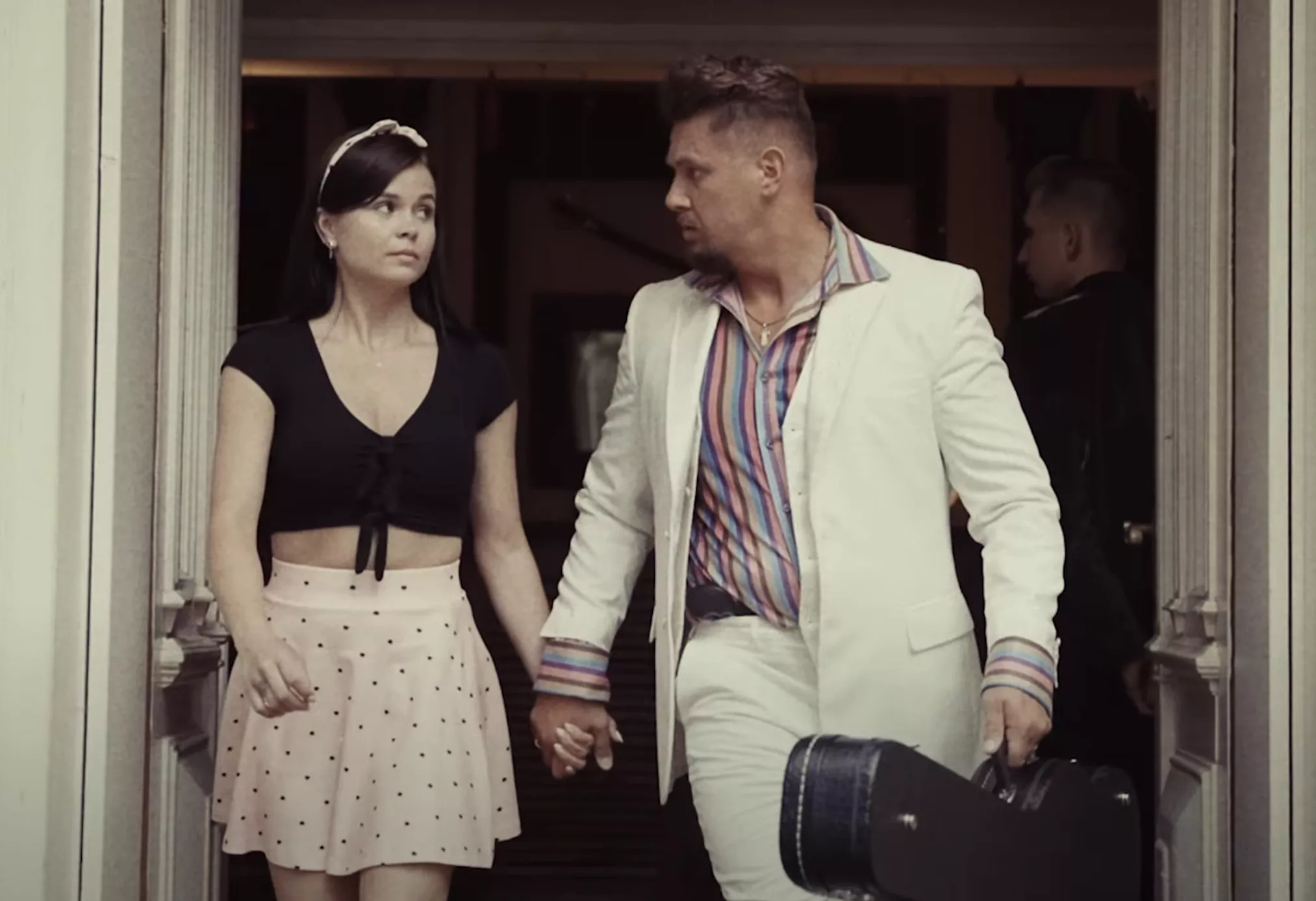 Gorąca premiera od zespołu Ellixir pt. „Bajka„ Zobaczcie nowość!