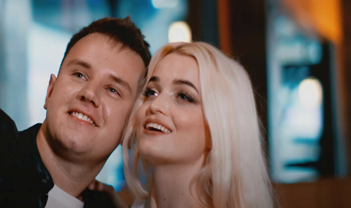 Gorąca premiera: ROTEIRO - Lady Hot Star