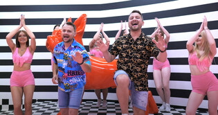 Gorąca premiera Selfie - Kiss me! To prawdziwy muzyczny sztos