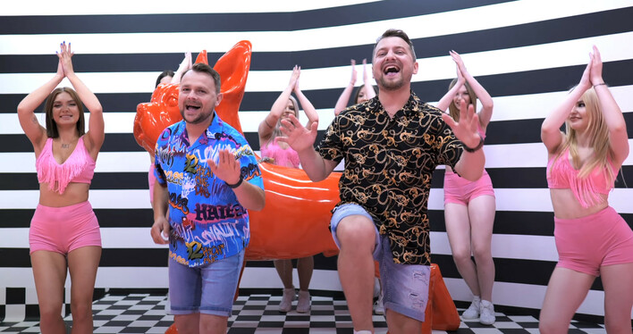 Gorąca premiera Selfie - Kiss me! To prawdziwy muzyczny sztos