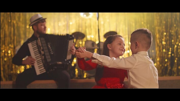 Gorąca premiera w świecie disco polo już dostępna! Joker & Sequence - Pierwszy Taniec