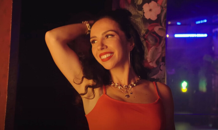 Mamacita podbije rynek muzyczny w Polsce? Bosky w gorących rytmach latino. Fani pokochają takie disco polo?! 
