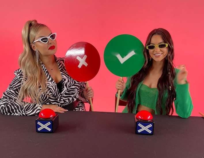 Znana wokalistka disco polo kusi w wannie pełnej piany! Gorące kadry gwiazd Topky podbijają internet! [ZDJĘCIA]