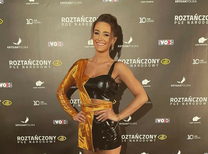 Gorące zdjęcia Justyny Lubas! Piosenkarka z zespołu Top Girls zachwyca fanów idealną figurą! 