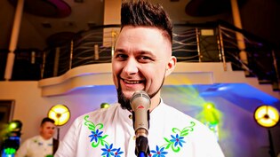 Górale z krwi i kości w repertuarze disco polo! Kapela Roy sięgnęła po klasykę gatunku! 