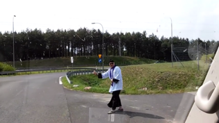 Gość na pokładzie - Ksiądz Andrzej autostopem udał się do Stegny! | VIDEO