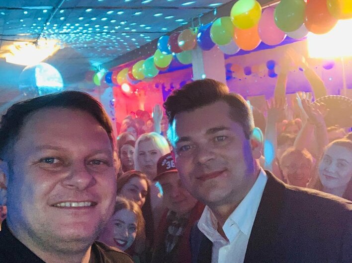 Grupa Akcent oraz Classic w filmowym hicie!