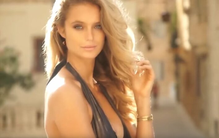 Grupa Bayer Full odświeżyła wielki przebój! Zobacz gorącą premier! | VIDEO