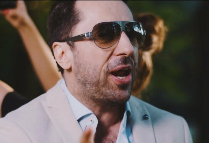 Grupa Boys w wersji romantycznej! | Nowość