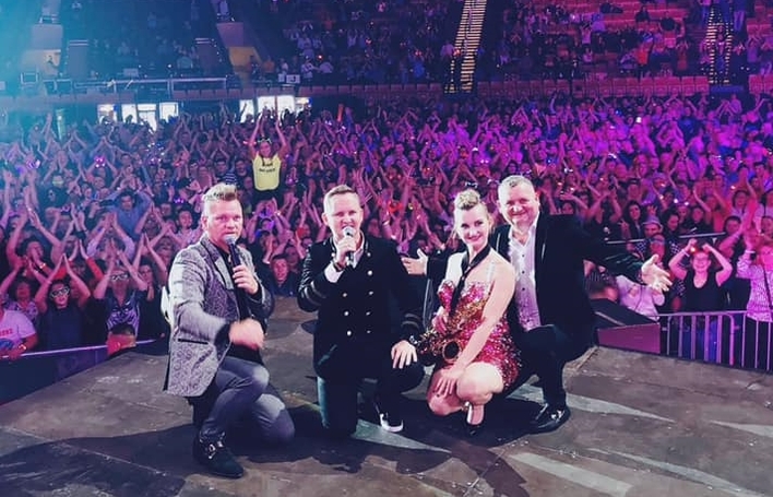 Ten zespół disco polo wydał najwięcej hitów?! Internauci pokochali grupę MIG!