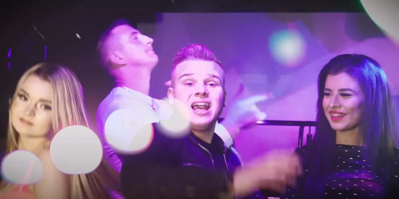 Grupa Shock z niezwykle imponującą premierą! „Niedostępna” to taneczny przebój na sylwestra?! Fani: „Bomba atomowa na 2k23„