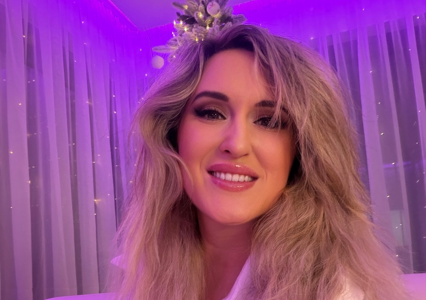 Gwiazda disco polo Jesika pokazała bieliznę w świątecznej sesji zdjęciowej