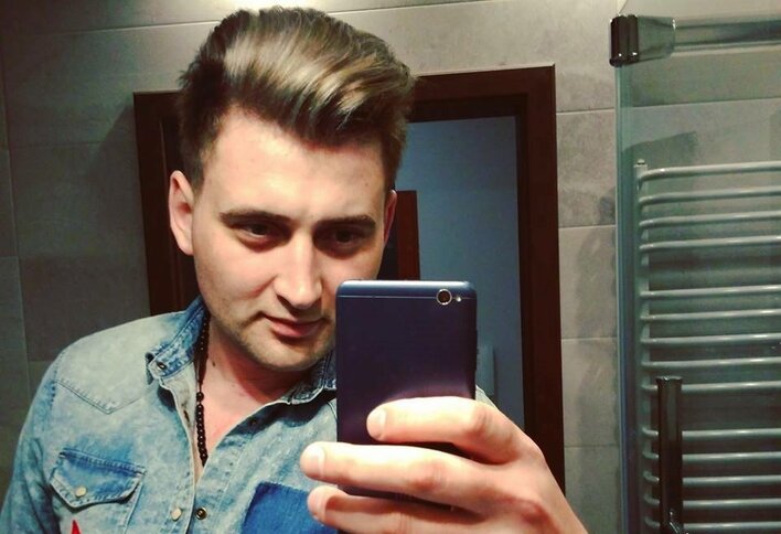 Gwiazdor disco polo kupił samochód za milion złotych?! 