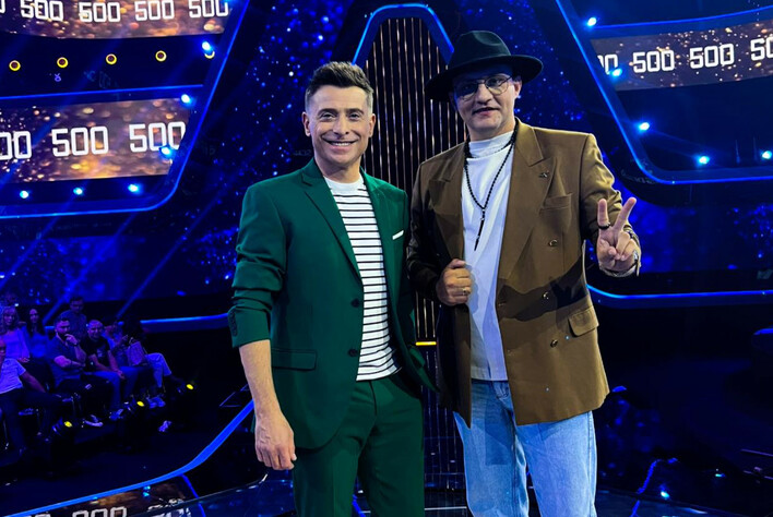 Gwiazda disco polo na wielkiej scenie! Przemek Gilewicz w TVP2!
