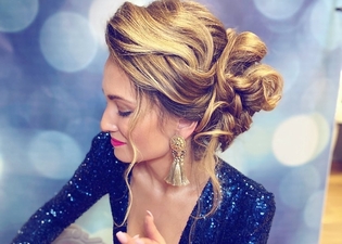 Gwiazda disco polo odsłoniła biust i ponętne nogi! Ten widok poraża każdego!