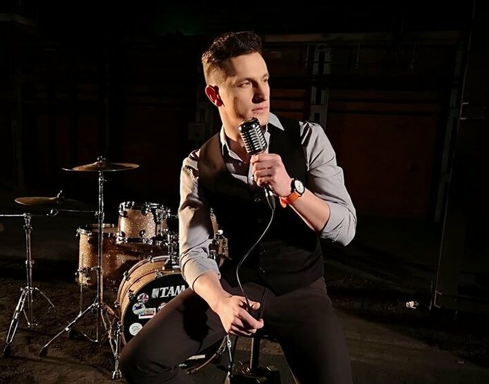 Gwiazdor disco polo szczerze o przyszłości! Porzuci scenę dla wesel? 