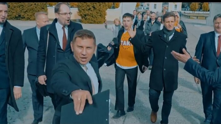 Gwiazda disco polo stworzyła hit polityczny! Posłuchajcie hymnu na wybory!