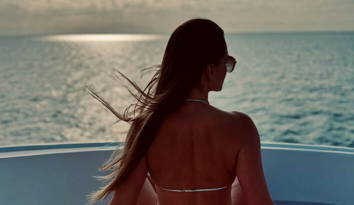 Gwiazda disco polo zapomniała bielizny? Paulina Banaszek w odważnej stylizacji wywołała burzę w sieci!
