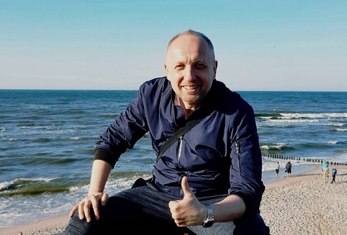 Gwiazda disco polo zmaga się z chorobą "Przed ludźmi nie pokazuję słabości" - przyznaje Zbyszek Perkowski